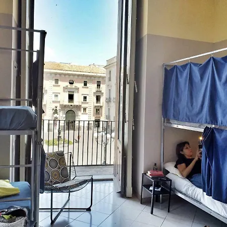 Degli Elefanti Hostel Catánia