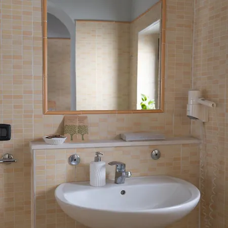 Degli Elefanti Auberge de jeunesse *