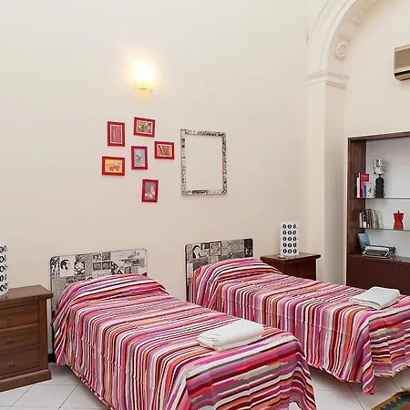 Degli Elefanti Hostel Katanya