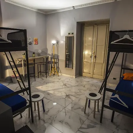 Degli Elefanti Hostel