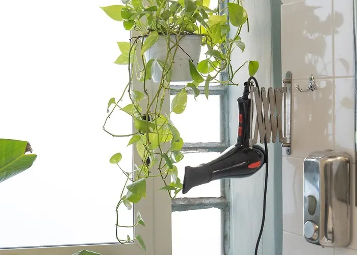 Degli Elefanti Hostel