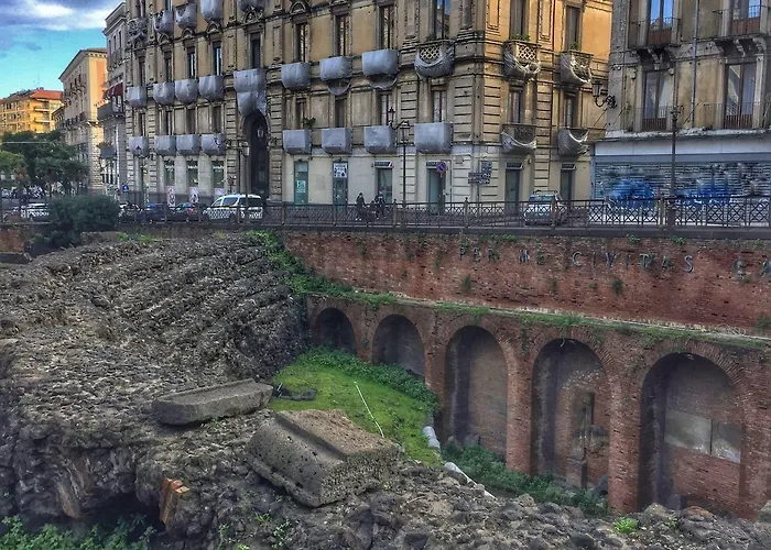 Degli Elefanti Hostel *